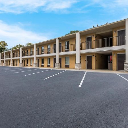 Econo Lodge Cheraw Market Street Dış mekan fotoğraf